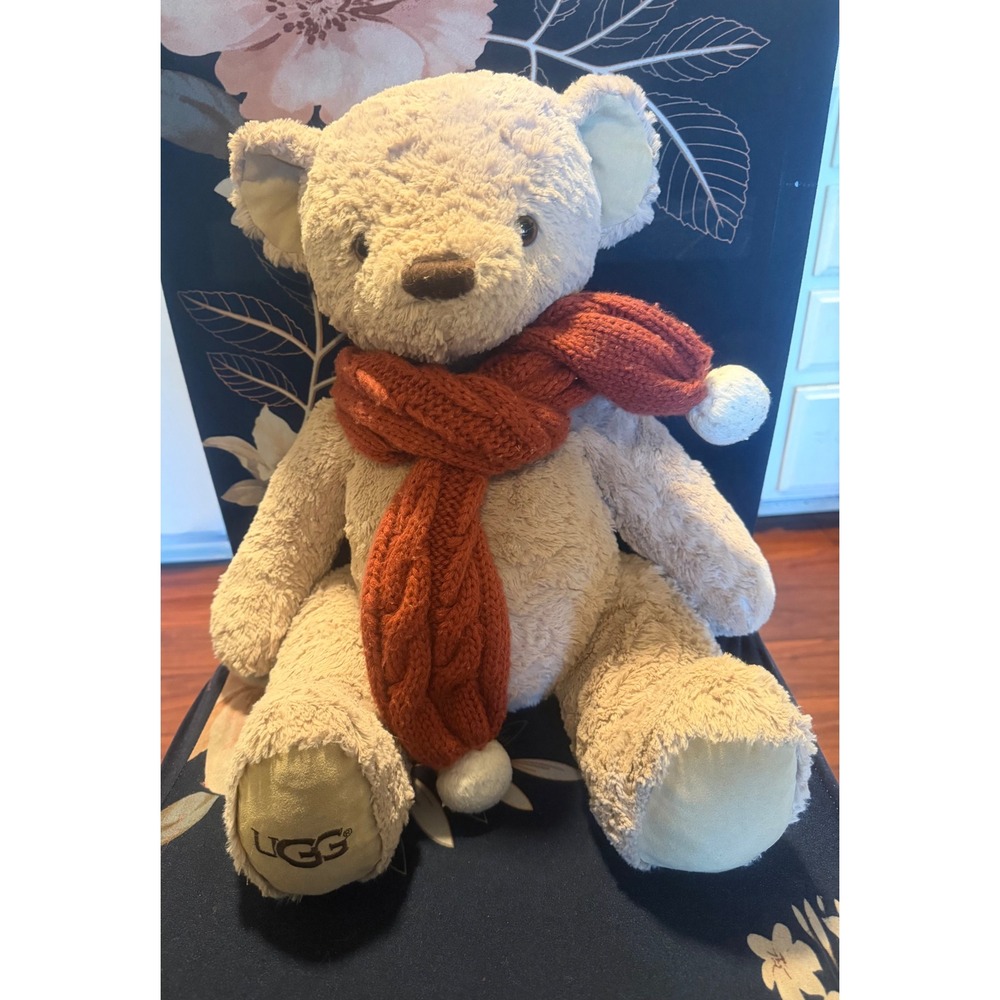 UGG Australia Plush Teddy Bear Tan Sherpa Faux Fur Orange Cable Knit Scarf